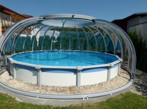 abri piscine ronde hors sol