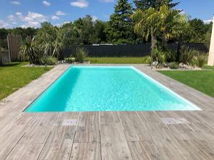 Photo Ralisation de piscines traditionnelles et sur mesure