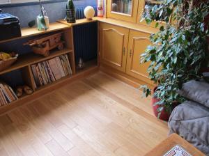 Photo Parquet chne vitrifi naturel